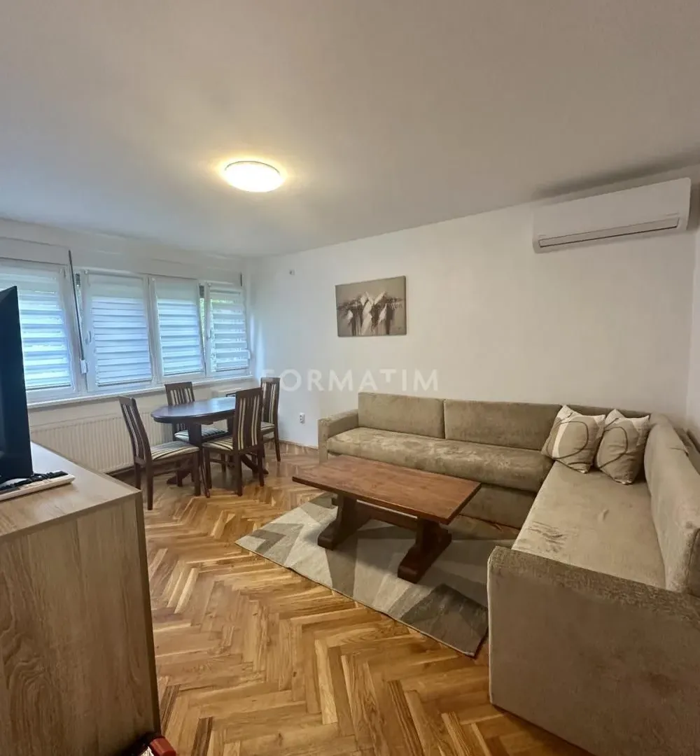 Izdavanje, jednosoban stan, 40m², Zvezdarska Šuma, Zvezdara Sve Podlokacije