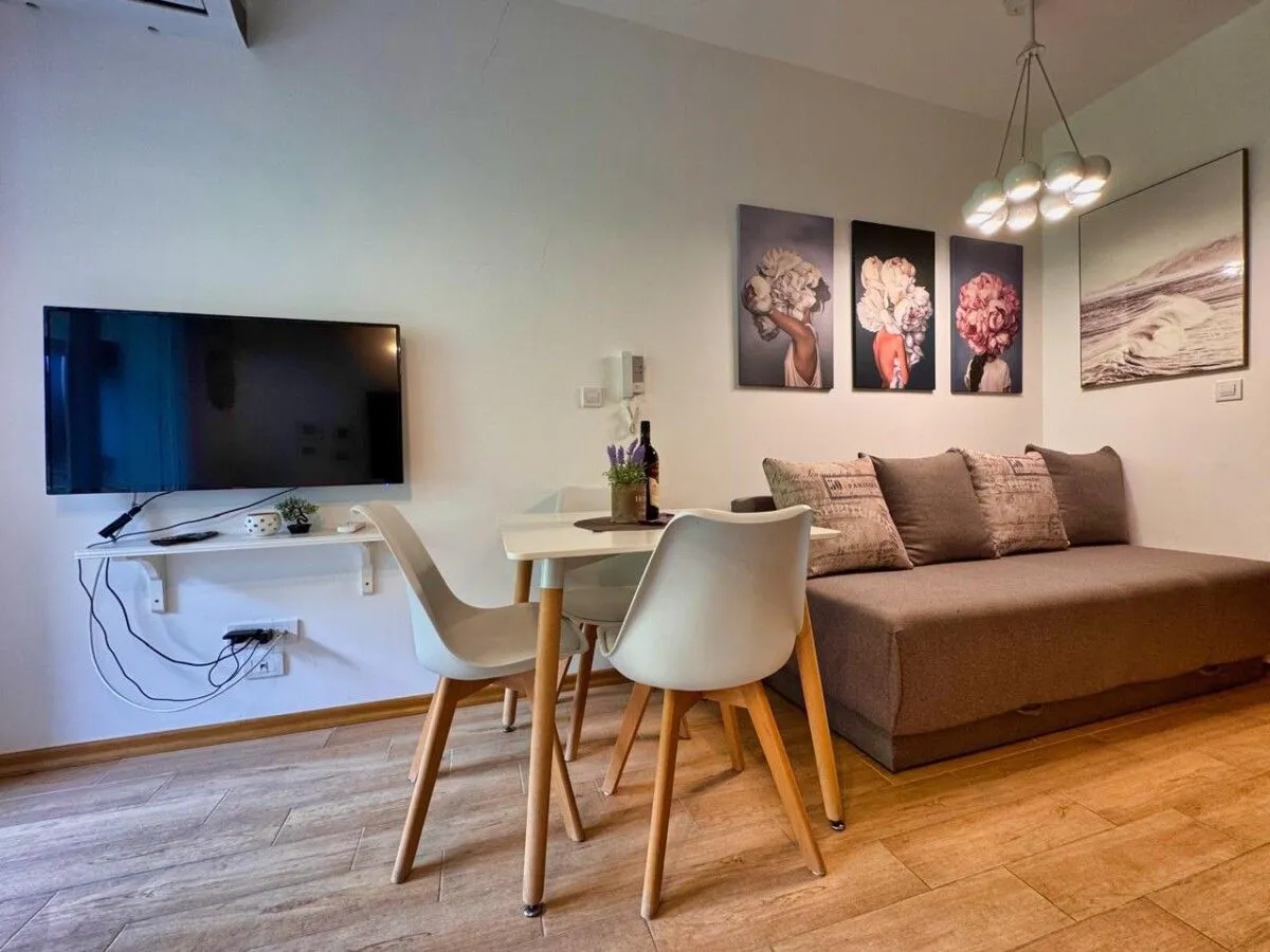 Prodaja, jednosoban stan, 30m², Centar, Budva