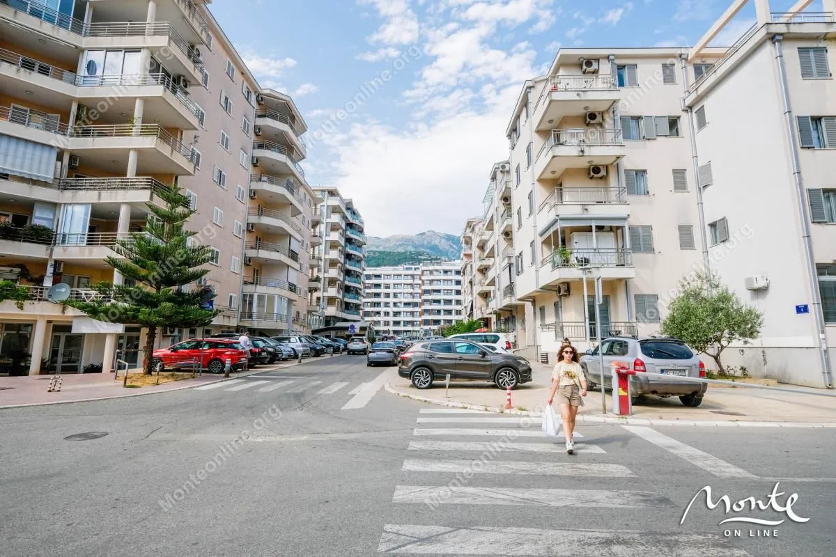 Sale, one bedroom apartment, 42m², Rozino, Budva