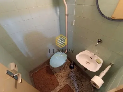 Sale, two bedroom apartment, 75m², Centar, Podgorica - image 8