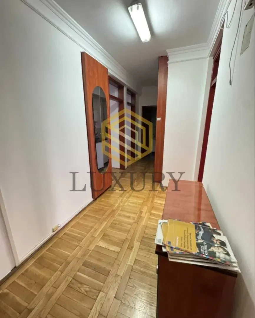 Rent, office space, 92m², Preko Morače, Podgorica