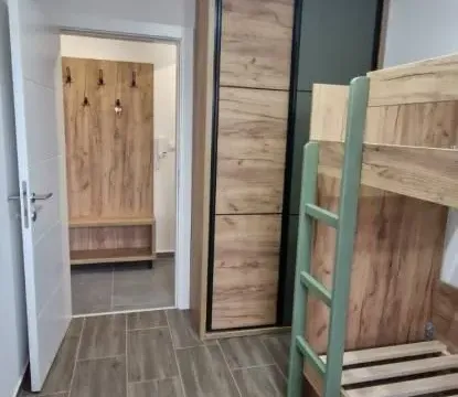 Izdavanje, dvosoban stan, 45m², Grbavica, Novi Sad Sve Podlokacije - image 4