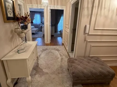 Prodaja, trosoban stan, 119m², City Kvart, Podgorica - image 7