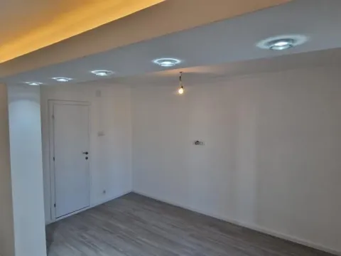 Prodaja, trosoban stan, 58m², Vračar Sve Podlokacije, Beograd - image 3