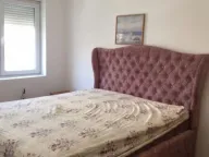 Izdavanje, dvosoban stan, 80m², City Kvart, Podgorica - image 1