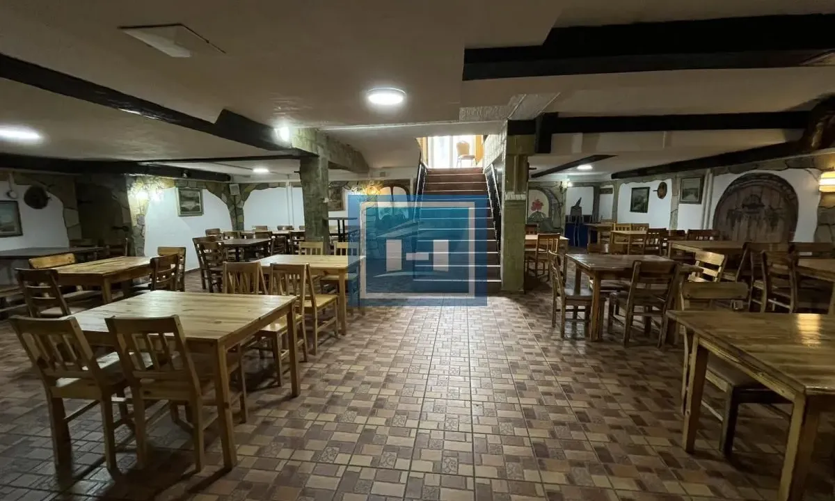 Rent, office space, 140m², Centar, Ćuprija