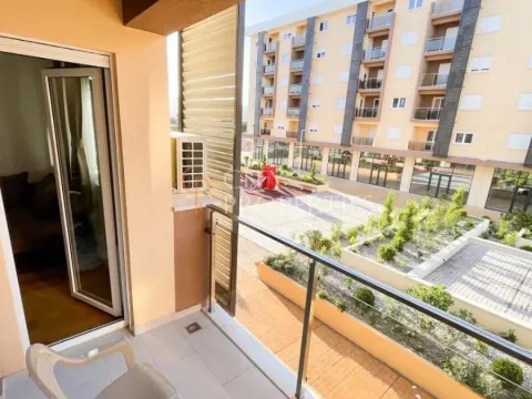 Izdavanje, stan, 47m², New City, Podgorica - image 8