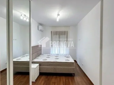 Izdavanje, dvosoban stan, 70m², Master Kvart, Podgorica - image 7