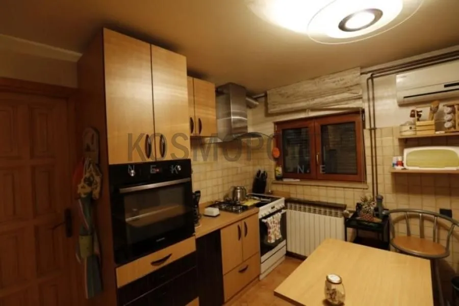 Prodaja, kuća, 520m², Filmski Grad, Beograd