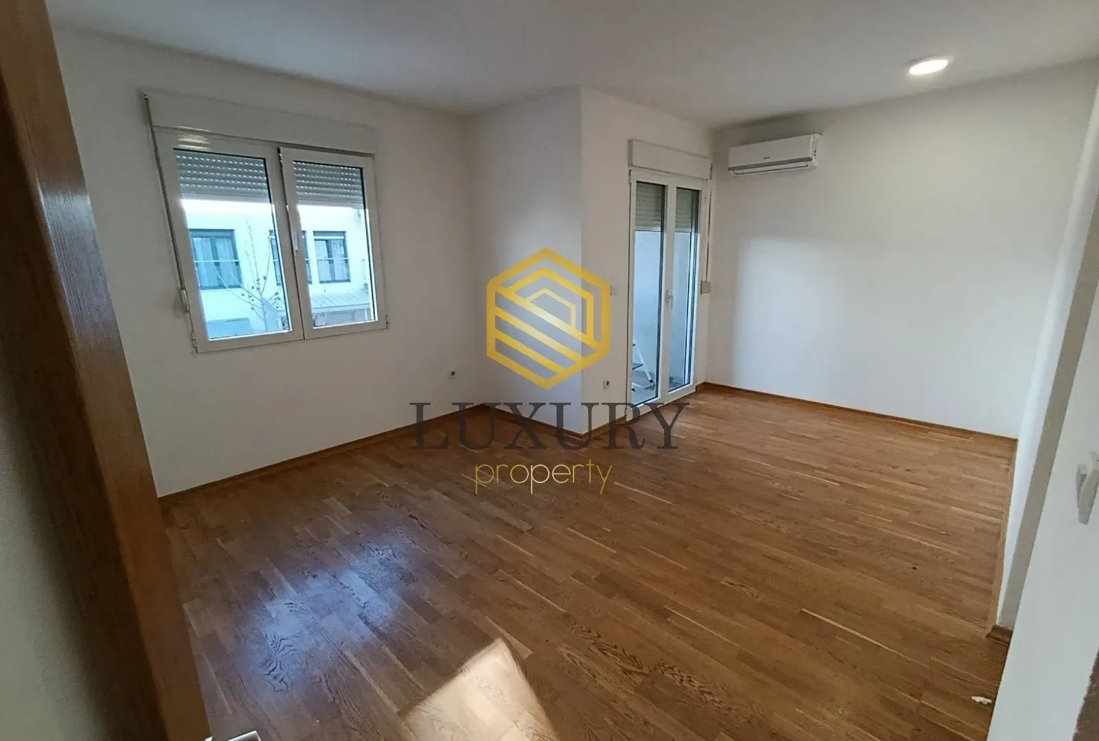 Prodaja, jednosoban stan, 43m², Blok 9, Podgorica