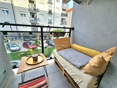 Rent, one bedroom apartment, 52m², Dalmatinska ulica, Podgorica - image 15