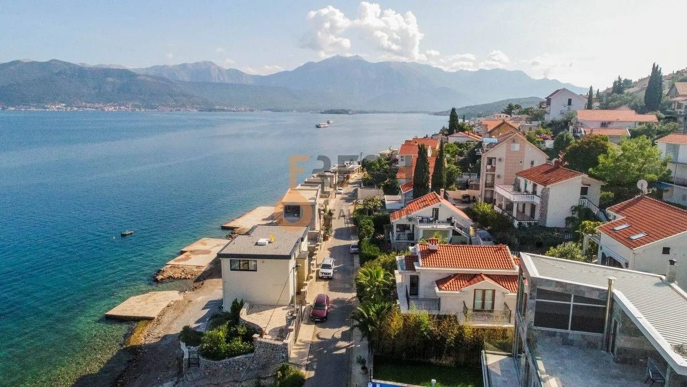 Prodaja, kuća, 450m², Tivat, Crna Gora