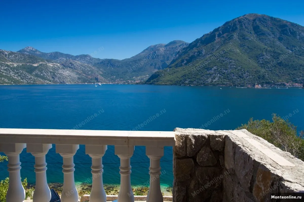 Prodaja, kuća, 235m², Kostanjica, Kotor