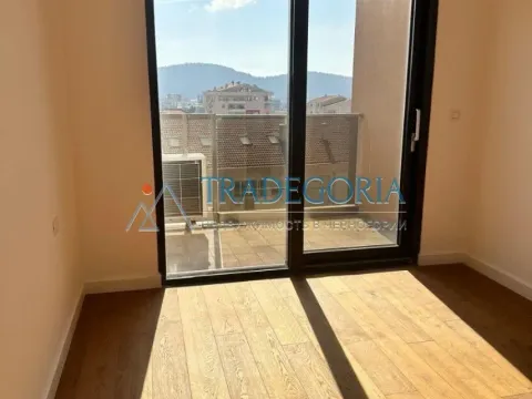 Prodaja, jednosoban stan, 78m², Bar, Crna Gora - image 9