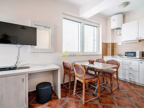 Prodaja, poslovni prostor, 1000m², Bečići, Budva - image 21