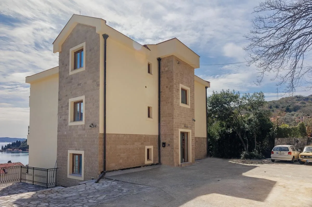 Prodaja, jednosoban stan, 46m², Kamenari, Herceg Novi
