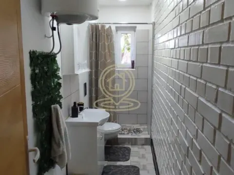 Sale, house, 89m², Irig, Srbija - image 12