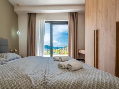 Prodaja, kuća, 250m², Mrčevac, Tivat - image 13