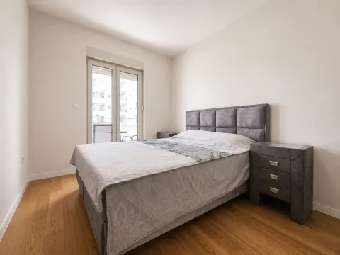 Izdavanje, jednosoban stan, 49m², Central Point, Podgorica - image 6