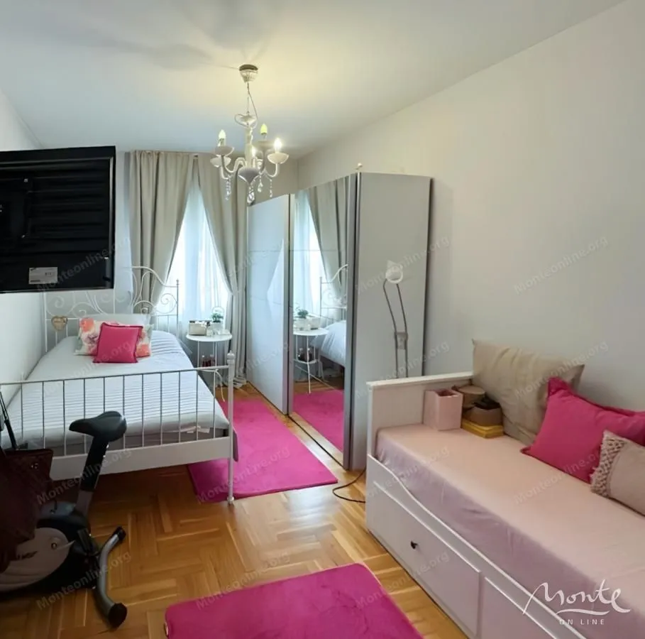Prodaja, trosoban stan, 109m², Momišići, Podgorica