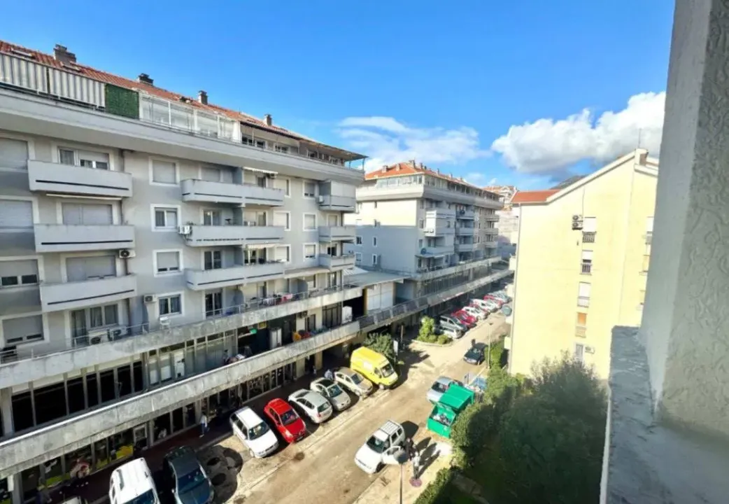 Sale, studio apartment, 34m², Centar, Tivat