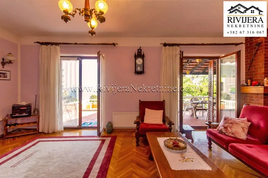 Prodaja, kuća, 184m², Bijela, Herceg Novi