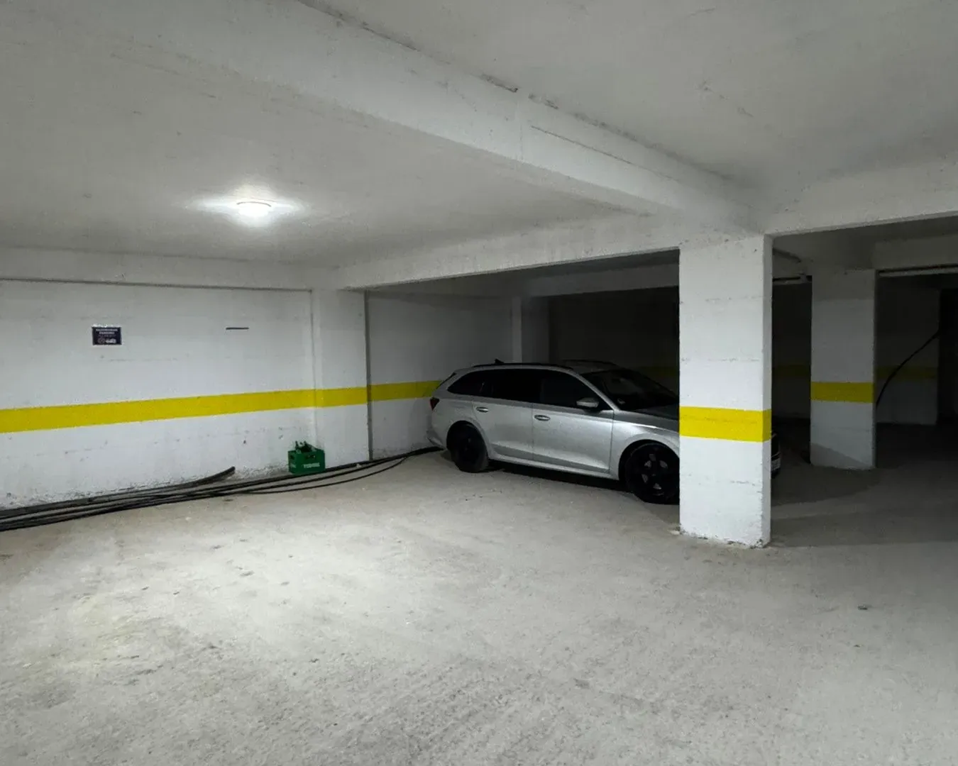 Prodaja, parking/garaža, 16m², Lazi, Budva