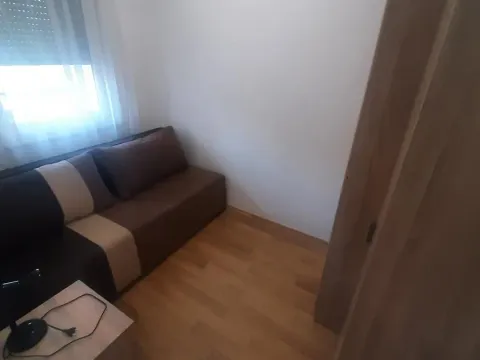 Izdavanje, jednosoban stan, 29m², Rotkvarija, Novi Sad Sve Podlokacije - image 10