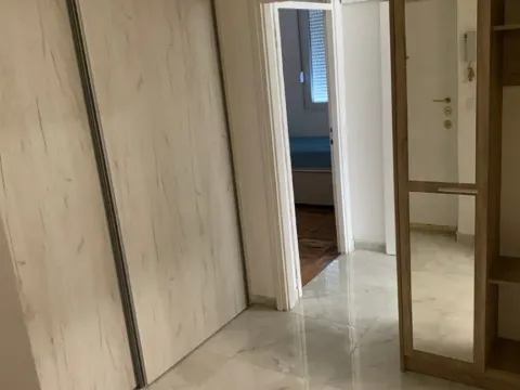 Izdavanje, dvosoban stan, 60m², Podgorica, Crna Gora - image 4