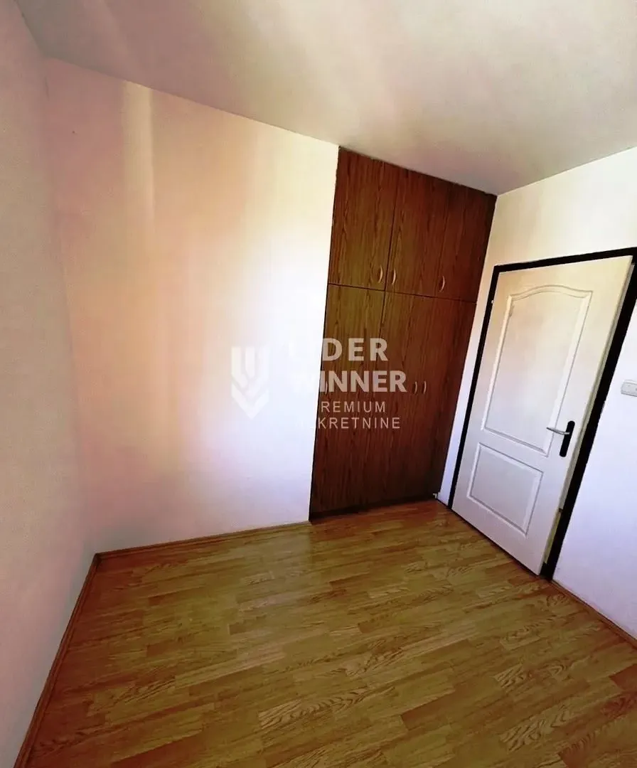 Sale, three bedroom apartment, 65m², Bogoslovija, Palilula Sve Podlokacije