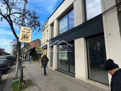 Izdavanje, poslovni prostor, 110m², Centar, Smederevo - image 2