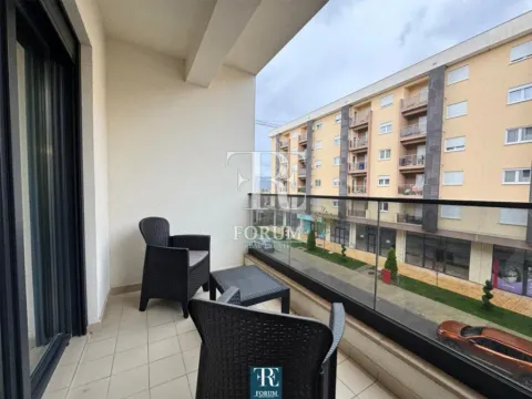 Izdavanje, jednosoban stan, 50m², City Kvart, Podgorica - image 12