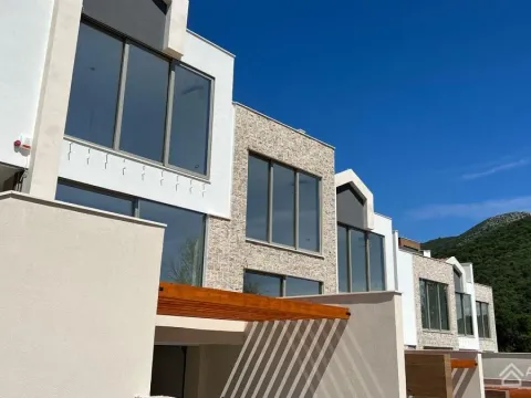 Prodaja, kuća, 286m², Donja Lastva, Tivat - image 7