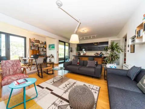 Sale, three bedroom apartment, 142m², Gorica C, Podgorica - image 2