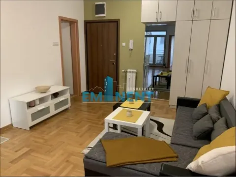 Izdavanje, dvosoban stan, 48m², Lipov Lad, Zvezdara Sve Podlokacije - image 3