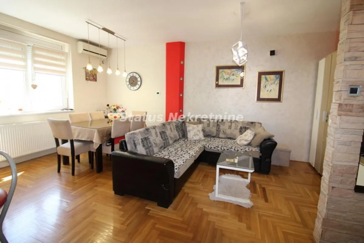 Prodaja, trosoban stan, 83m², Grbavica, Novi Sad Sve Podlokacije