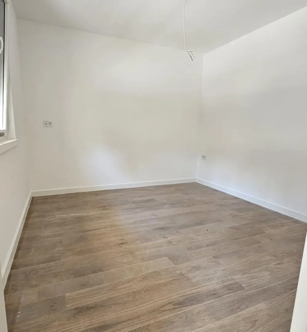 Sale, two bedroom apartment, 60m², Zemun Gornji Grad, Zemun Sve Podlokacije