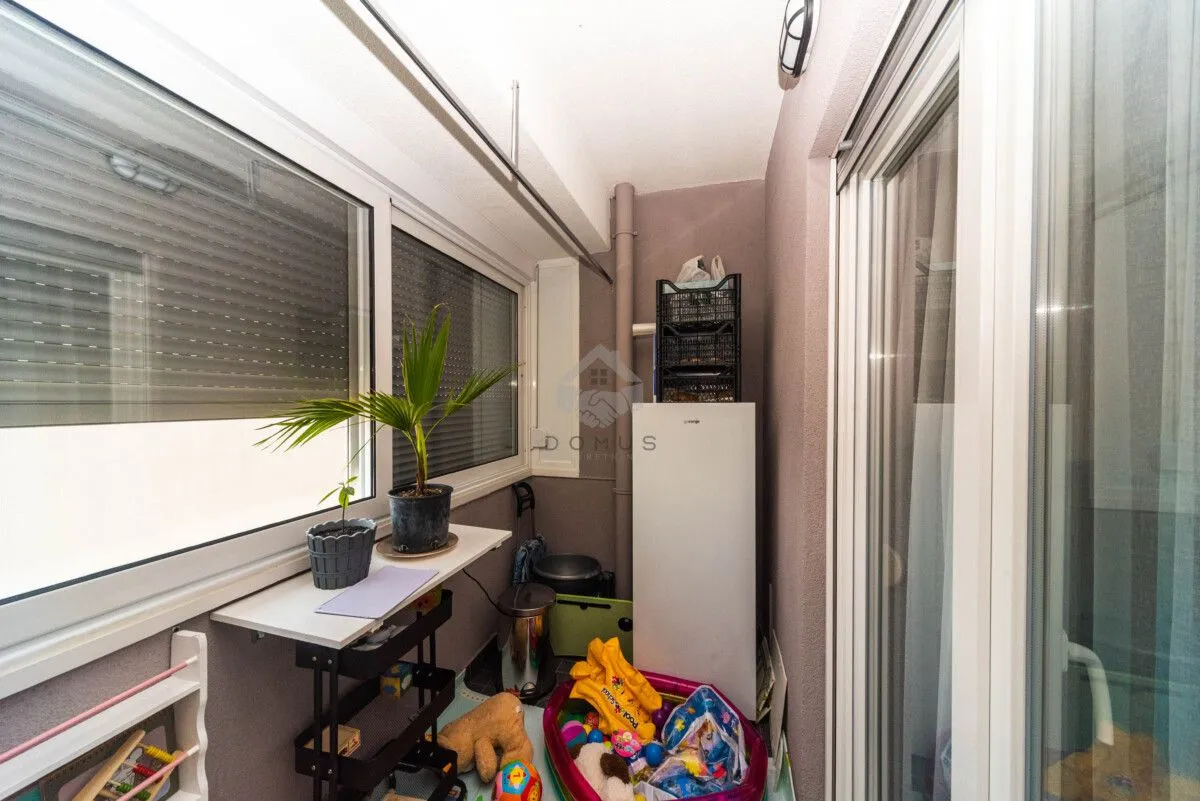 Rent, one bedroom apartment, 45m², Pobrežje, Podgorica