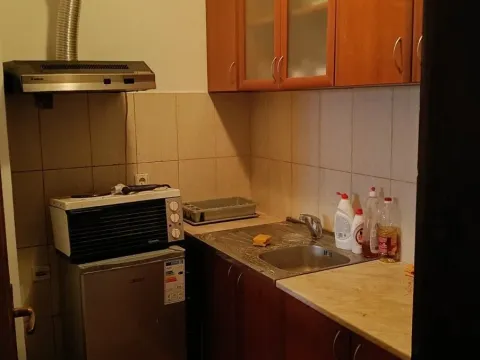 Rent, one bedroom apartment, 37m², Tološi, Podgorica - image 13