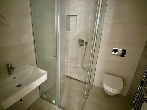 Izdavanje, stan, 125m², Crveni Krst, Beograd - image 6