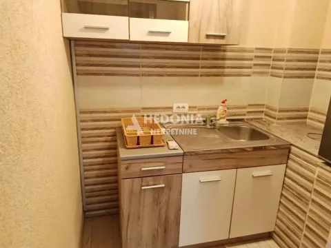 Sale, two bedroom apartment, 64m², Zemun Centar, Zemun Sve Podlokacije - image 9
