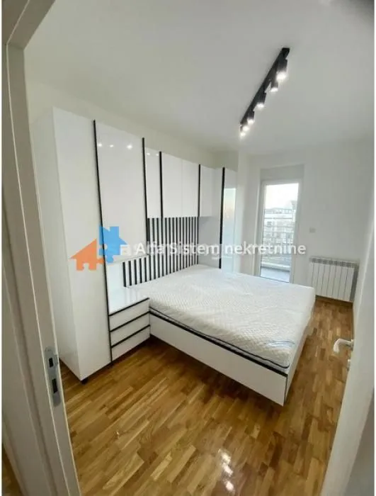 Rent, two bedroom apartment, 52m², Bogoslovija, Palilula Sve Podlokacije