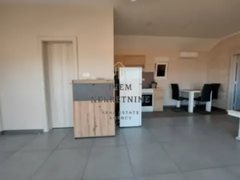 Izdavanje, jednosoban stan, 50m², Kavač, Kotor - image 5