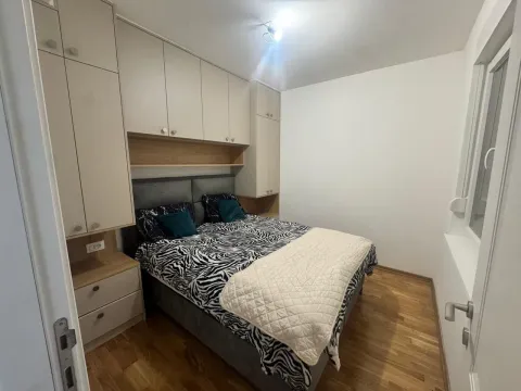 Izdavanje, dvosoban stan, 60m², Marići, Tivat - image 9