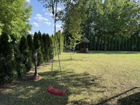 Sale, house, 180m², Donja Vrežina, Niš - image 6