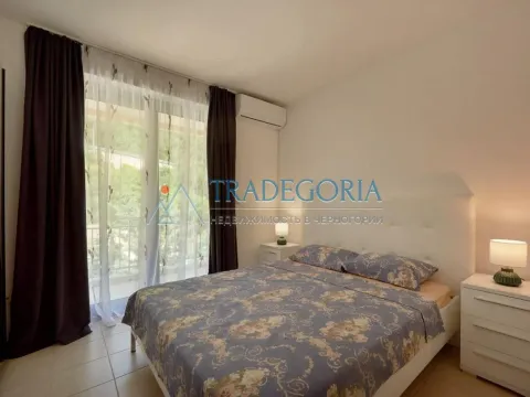 Prodaja, dvosoban stan, 68m², Petrovac, Budva - image 12