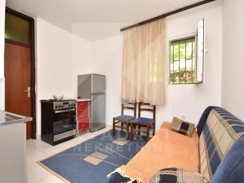 Prodaja, garsonjera, 24m2, Malo Brdo, Podgorica Prodaja, garsonjera, 24m2, Malo Brdo, Podgorica