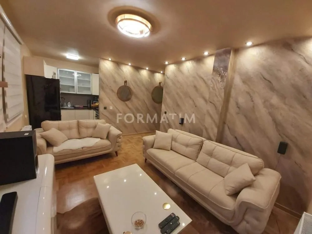 Izdavanje, dvosoban stan, 55m², Vojvode Vlahovica, Beograd