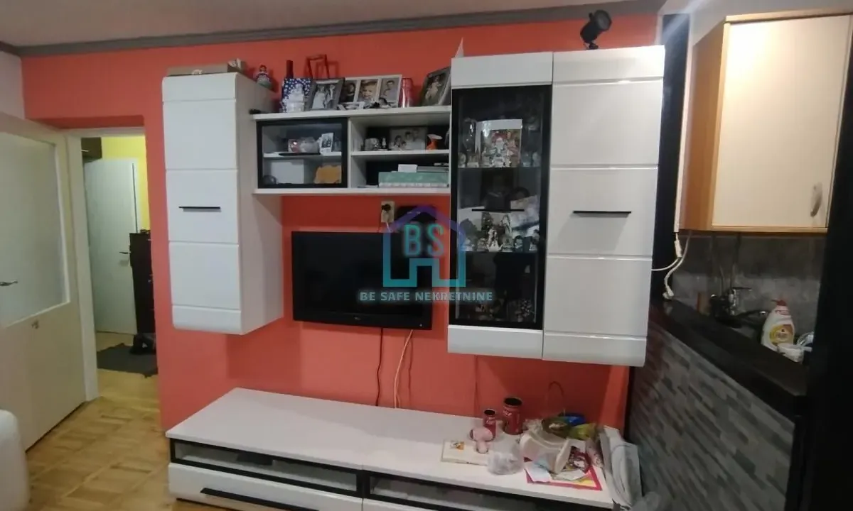 Prodaja, jednosoban stan, 46m², Detelinara, Novi Sad Sve Podlokacije