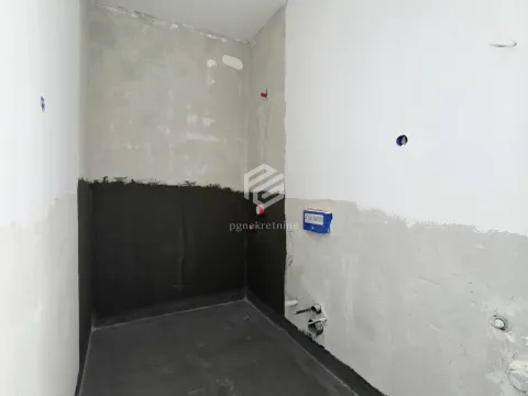Prodaja, jednosoban stan, 40m², Konik, Podgorica - image 6